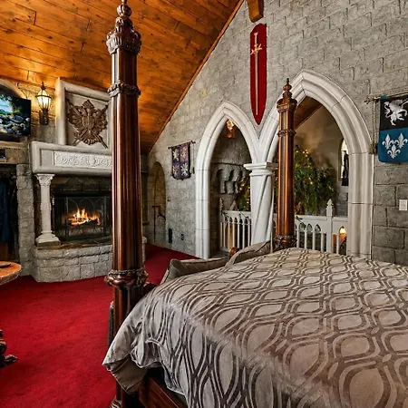 Castle Wood Cottages-2