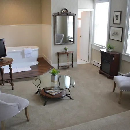 Maplewood Hotel-3