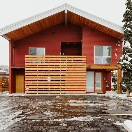 Mt Cleveland At Switchback Suites Boutique Hotel-2