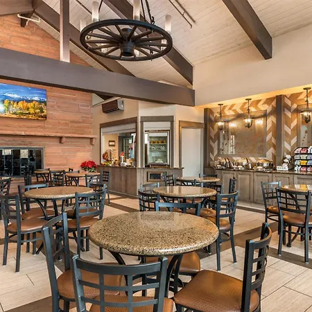 Best Western Plus Silver Saddle Inn-3