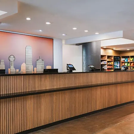 Fairfield Inn & Suites By Marriott Dallas Downtown-3