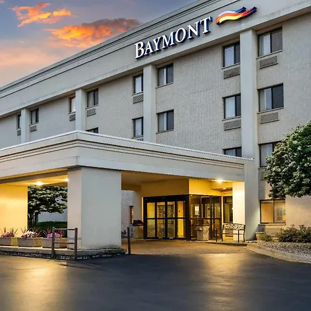 Baymont By Wyndham Janesville-3