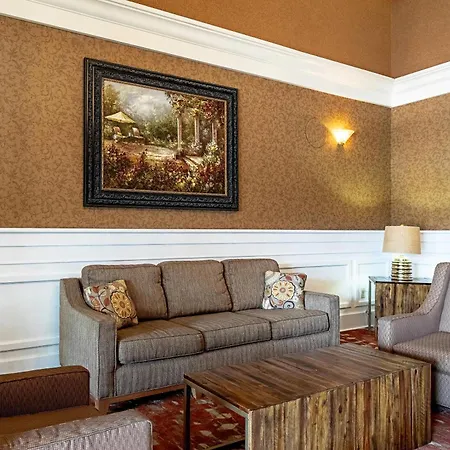 Quality Suites San Antonio Northeast-3