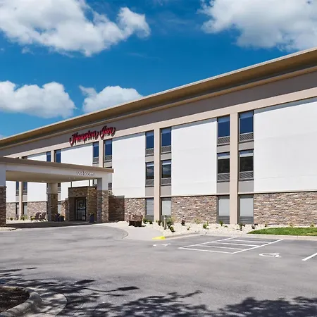 Hampton Inn Janesville-3