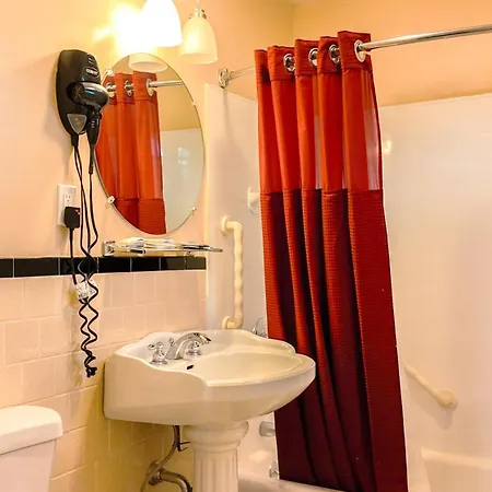 Briarcliff Motel-2