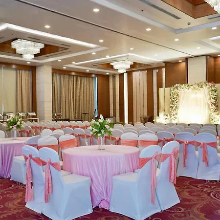 Golden Tulip Lucknow-2