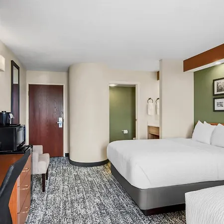 Sleep Inn & Suites Bay View Acme - Traverse City-2