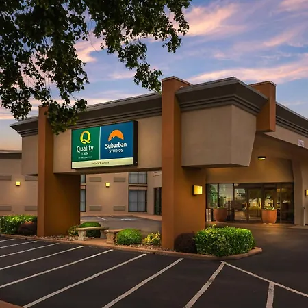 Quality Inn And Conference Center I-80 Grand Island-3