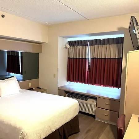 Microtel Inn & Suites By Wyndham Bloomington Msp Airport-2