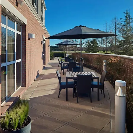 Fairfield Inn & Suites By Marriott Easton-2
