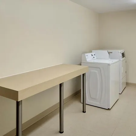 Fairfield Inn & Suites By Marriott Easton-3