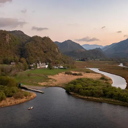 Lodore Falls Hotel & Spa-2
