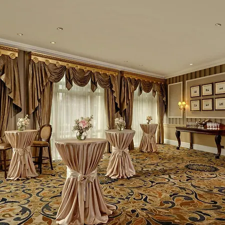 The College Green Dublin Hotel, Autograph Collection-2