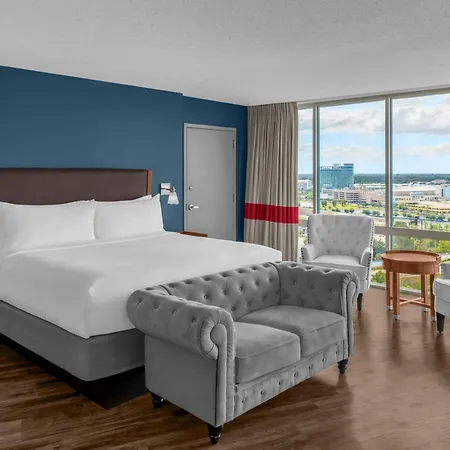 Four Points By Sheraton Orlando International Drive-3
