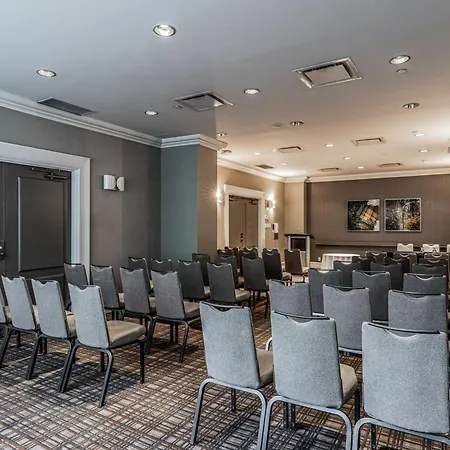 Delta Hotels By Marriott Montreal-2