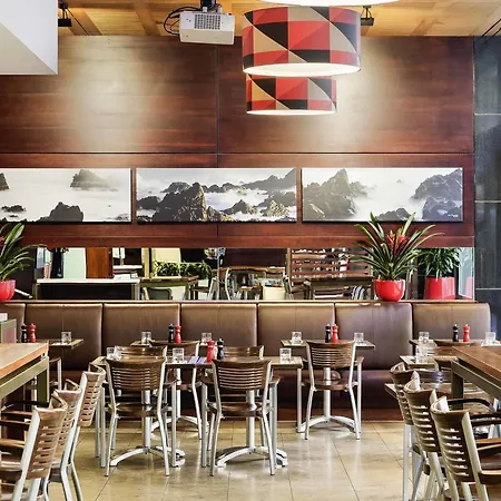 Ibis Wellington-3