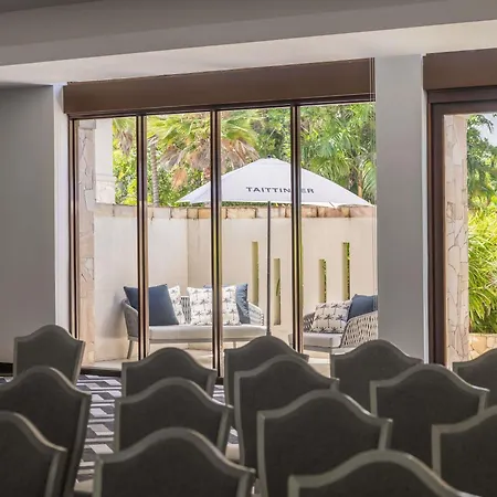 Pullman Port Douglas Sea Temple Resort And Spa-3