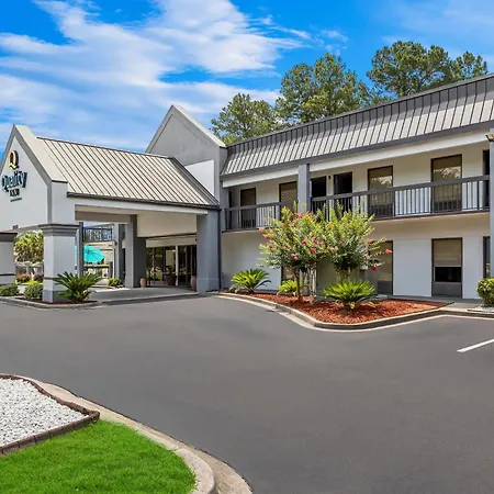 Quality Inn Walterboro I-95-2