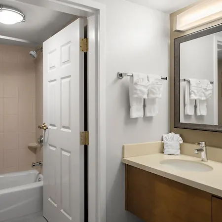 Staybridge Suites Indianapolis-Airport By Ihg-2