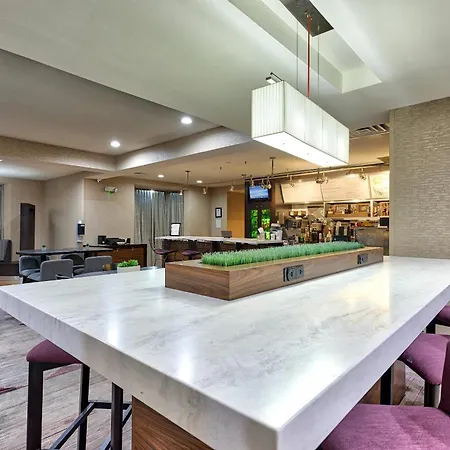 Country Inn & Suites By Radisson, Hampton Coliseum-2