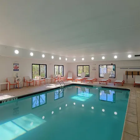 Holiday Inn Hotel & Suites Ann Arbor University Of Michigan Area By Ihg-2