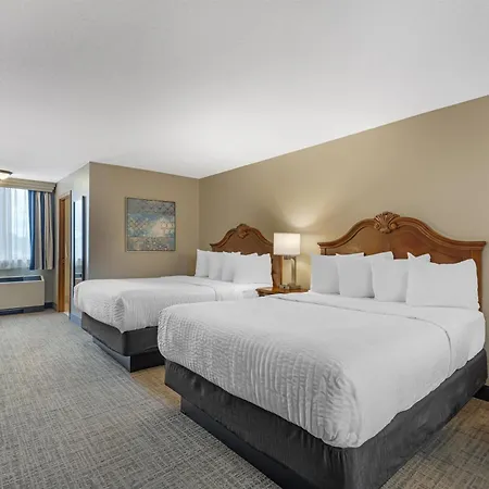 Best Western Plus Dubuque Hotel And Conference Center-3