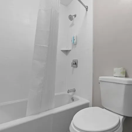 Quality Inn & Suites Ocala I-75-2