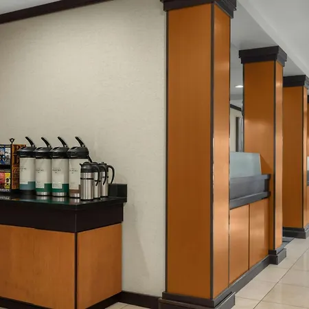 Fairfield Inn & Suites By Marriott Marietta-3