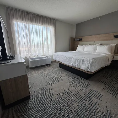 Cambria Hotel Appleton-2