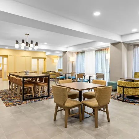 Hampton Inn & Suites Mansfield South @ I 71-2