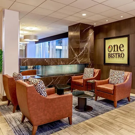 Four Points By Sheraton Norwood Conference Center-2