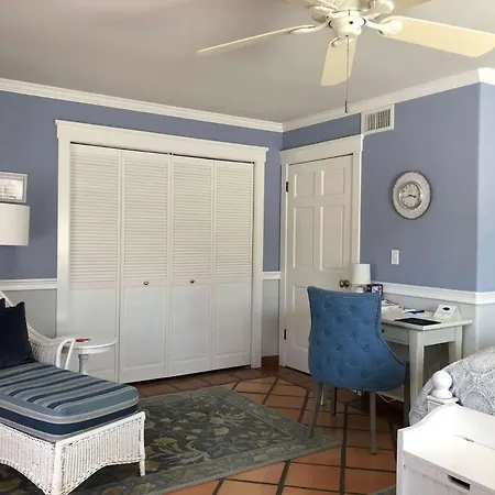 Kate Stanton Inn-2