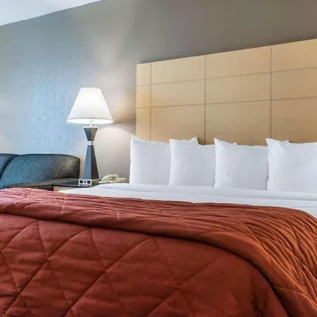 Quality Inn Geneseo-2