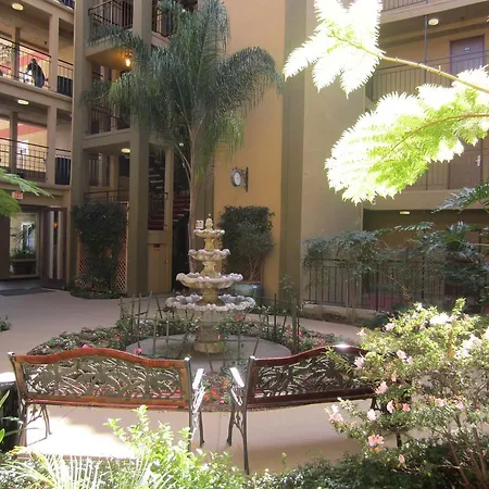 Quality Inn San Diego Downtown North-3
