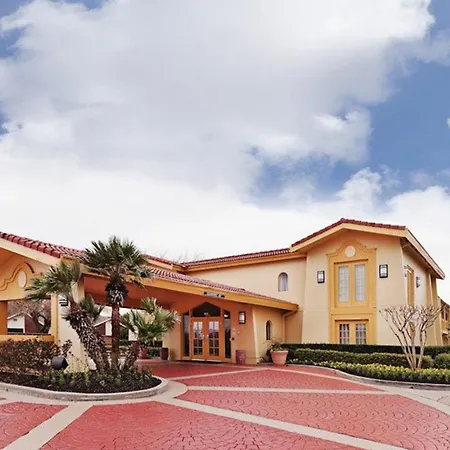 Motel 6 Texas City-2