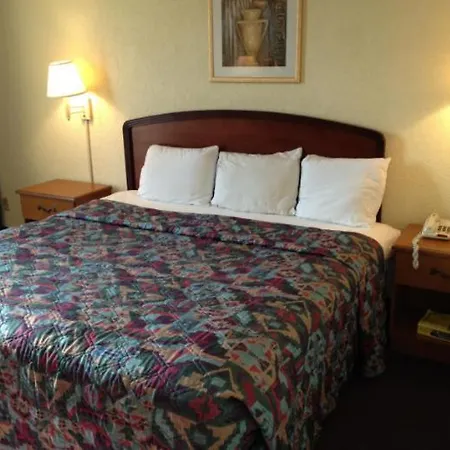 Budget Lodge San Antonio-3