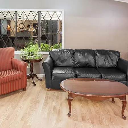 Kings Inn Michigan City-3