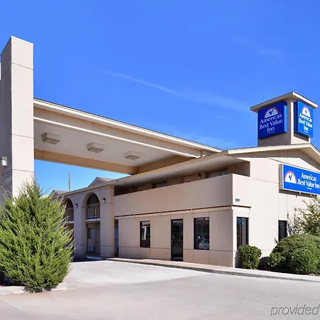 Executive Plus Inn And Suites-2