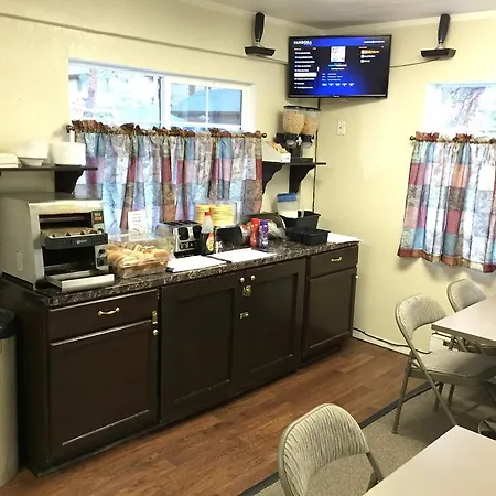 Americas Best Value Inn - Casino Center Lake Tahoe-2
