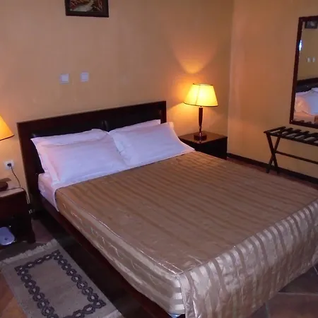 The Lions Den Hotel-2