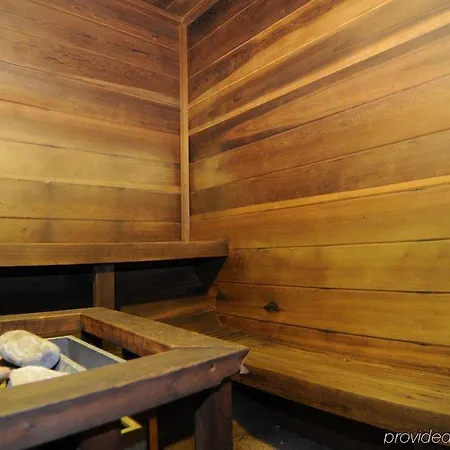Best Western Golden Buff Lodge-2