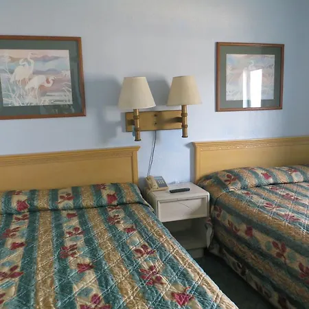 Skyway Motel-3