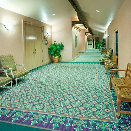 Holiday Inn Brownsville-3