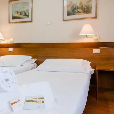 Hotel Centrale-3