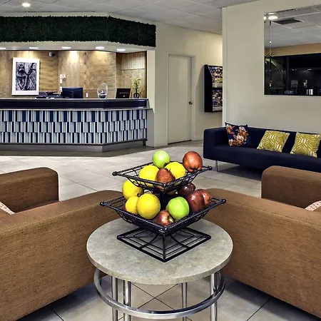 Hotel 502-3