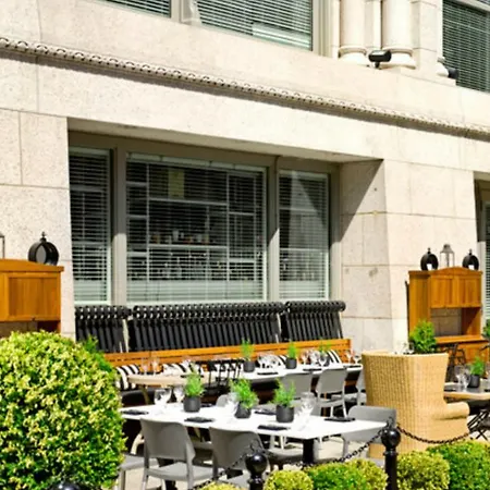 Ames Boston Hotel, Curio Collection By Hilton-2