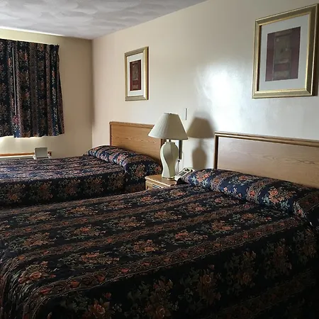 Knotty Pine Motel-3