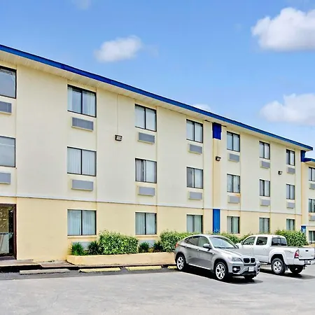 Days Inn Austin Crossroads-2