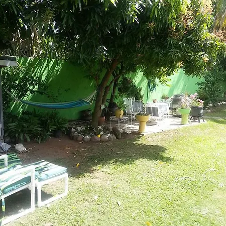 Kingston Studio Apartment-2