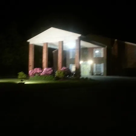Americourt Hotel And Suites - Elizabethton-2